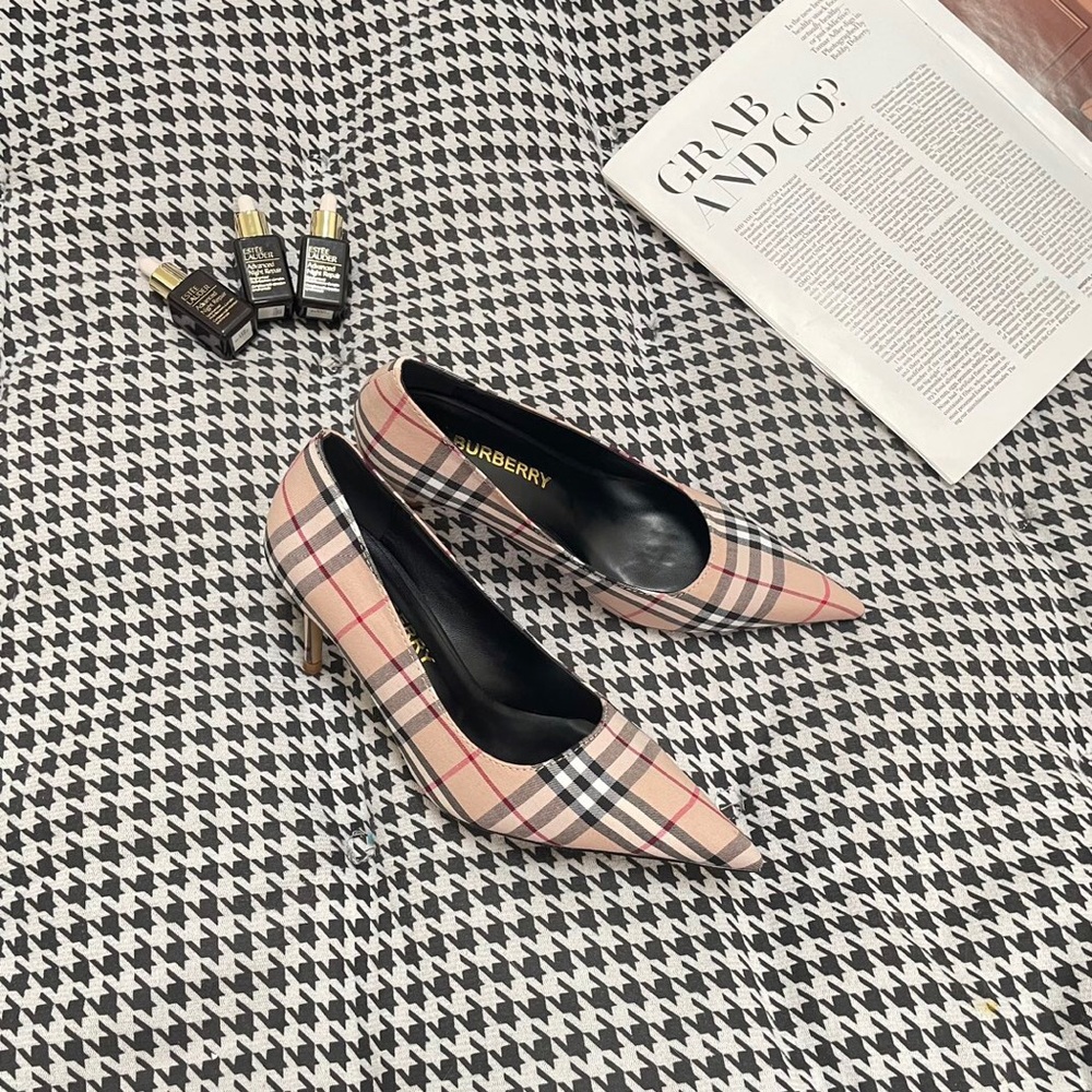 Burberry heels